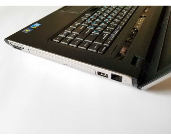  Ноутбук Dell Vostro 3500 15" i3 8GB RAM 320GB HDD, фото 4 