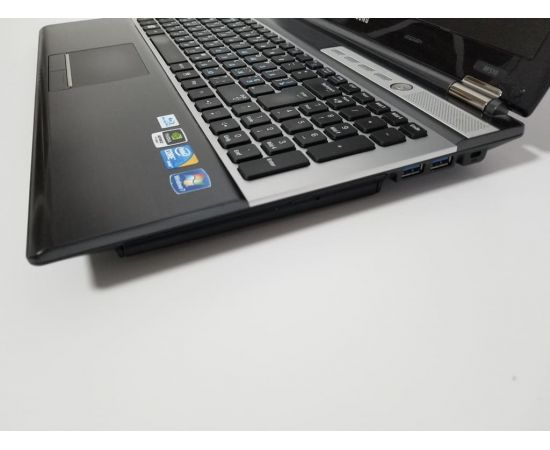  Ноутбук Samsung RF510 15" i5 NVIDIA 8GB RAM 640GB HDD Blu-Ray, фото 5 