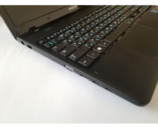  Ноутбук Samsung NP355E5C-A01US 14" 2GB RAM 80GB HDD, фото 4 