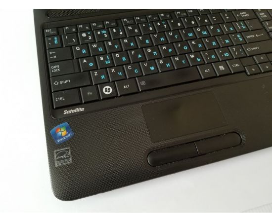  Ноутбук Toshiba Satellite C655 15" i3 4GB RAM 160GB HDD, фото 3 
