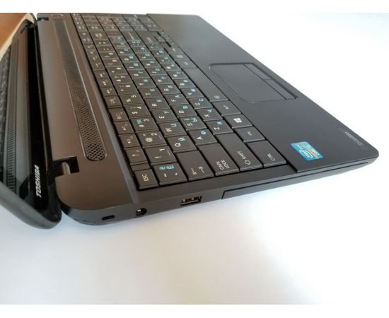  Ноутбук Toshiba Satellite C55T-A 15" i3 4GB RAM 250GB HDD, фото 4 