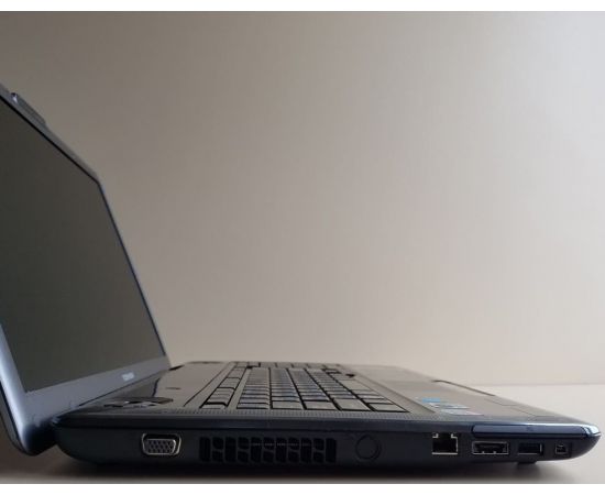  Ноутбук Toshiba Satellite P305 17" 4GB RAM 160GB HDD, фото 4 