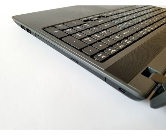 Ноутбук Acer Aspire 5733Z 15" 4GB RAM 160GB HDD, фото 4 