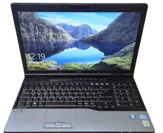  Ноутбук Fujitsu LifeBook E782 15" i5 8GB RAM 120GB SSD, фото 1 