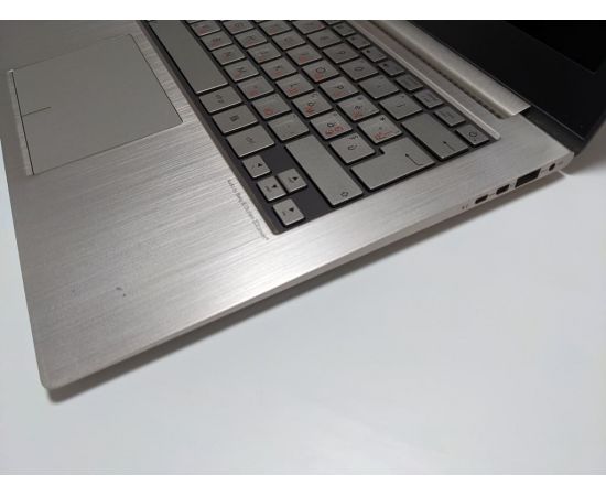  Ноутбук ASUS ZenBook UX31E 13" HD+ i7 4GB RAM 256GB SSD, фото 3 